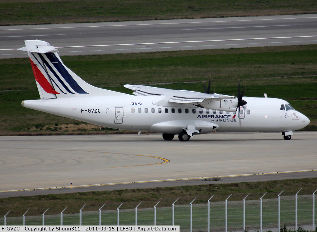 F-GVZC, 1996 ATR 42-500 C/N 516, Taxiing to the Airbus factory... New Air France c/s...