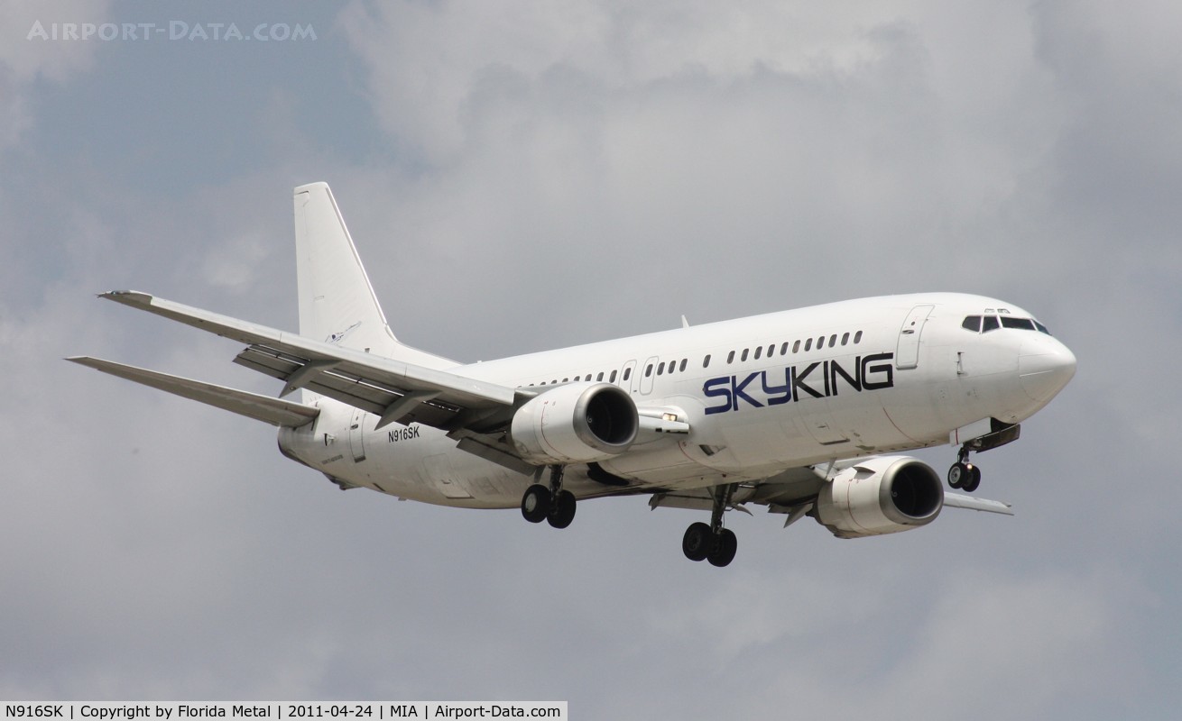 N916SK, 1991 Boeing 737-4Q8 C/N 24706, Sky King 737-400