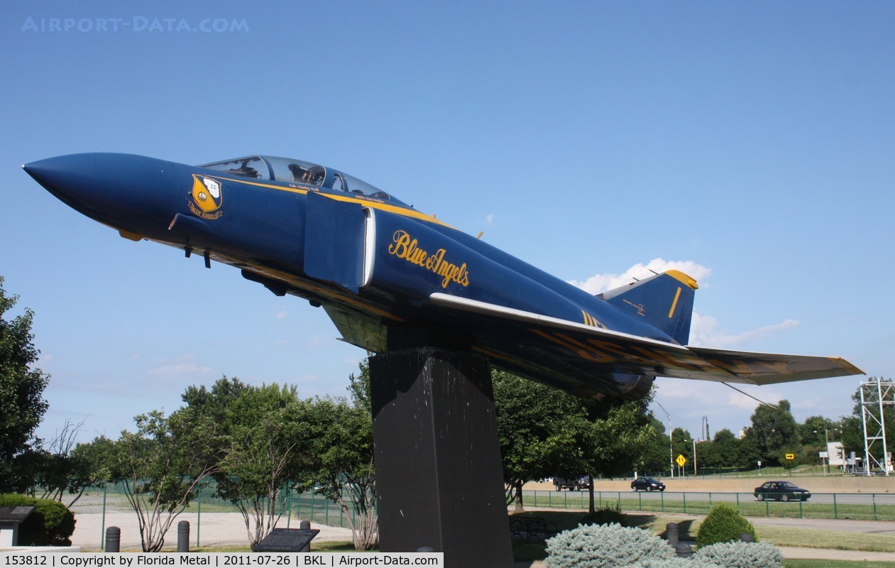 153812, McDonnell F-4J Phantom II C/N 2034, Blue Angels F-4J