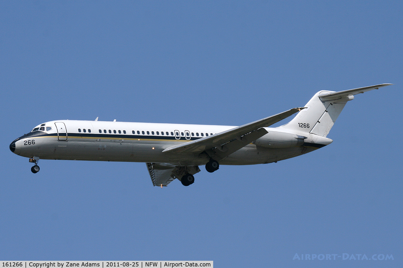 161266, 1981 McDonnell Douglas C-9B Skytrain II C/N 48137, At NAS/JRB Fort Worth