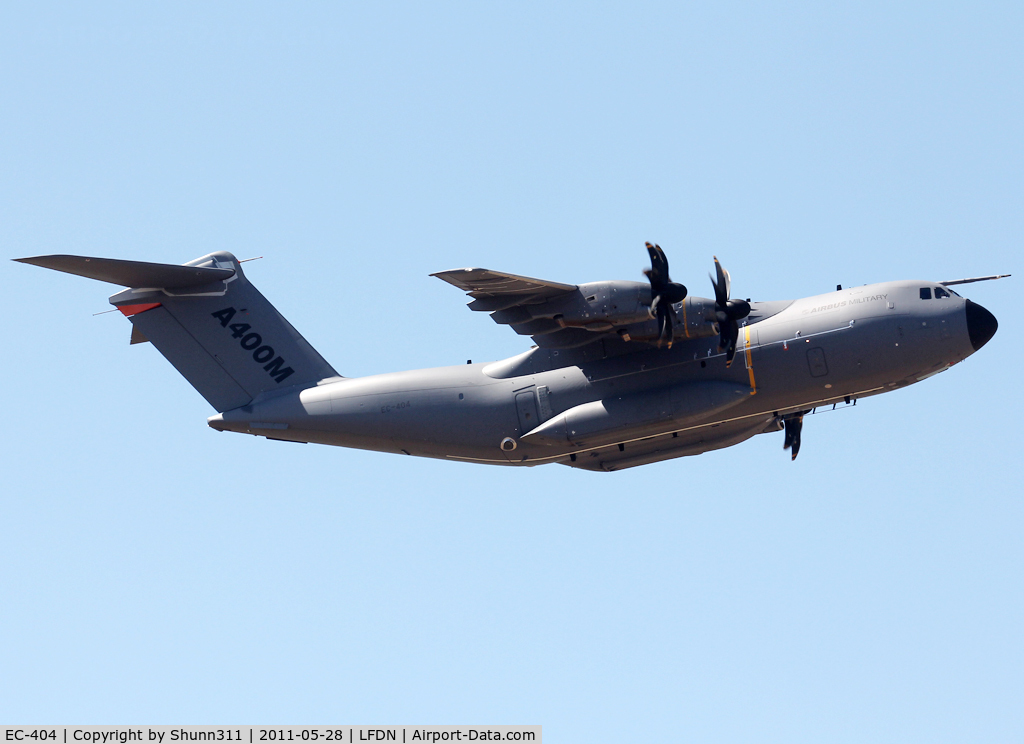 EC-404, 2010 Airbus A400M Atlas C/N 004, Passing 2 times during LFBN Airshow 2011 but only on Saturday...