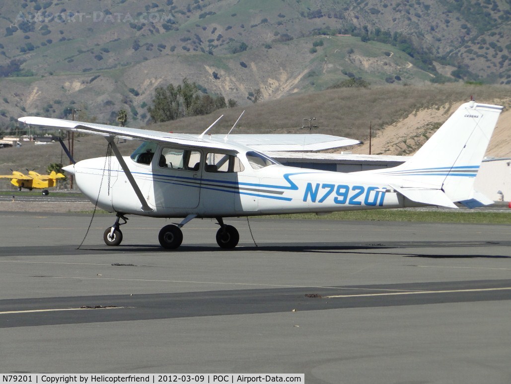 N79201, 1969 Cessna 172K Skyhawk C/N 17257955, Parked at transient parking