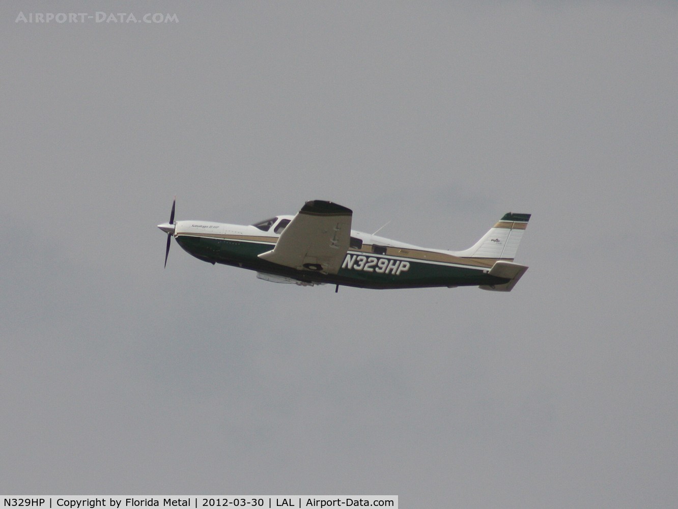 N329HP, 2000 Piper PA-32R-301 C/N 3246166, PA-32R-301