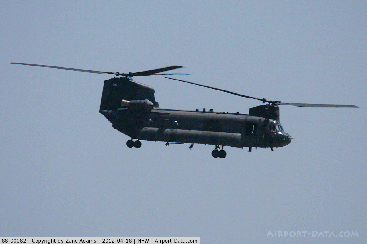 88-00082, 1988 Boeing CH-47D Chinook C/N M.3254, At NASJRB Fort Worth