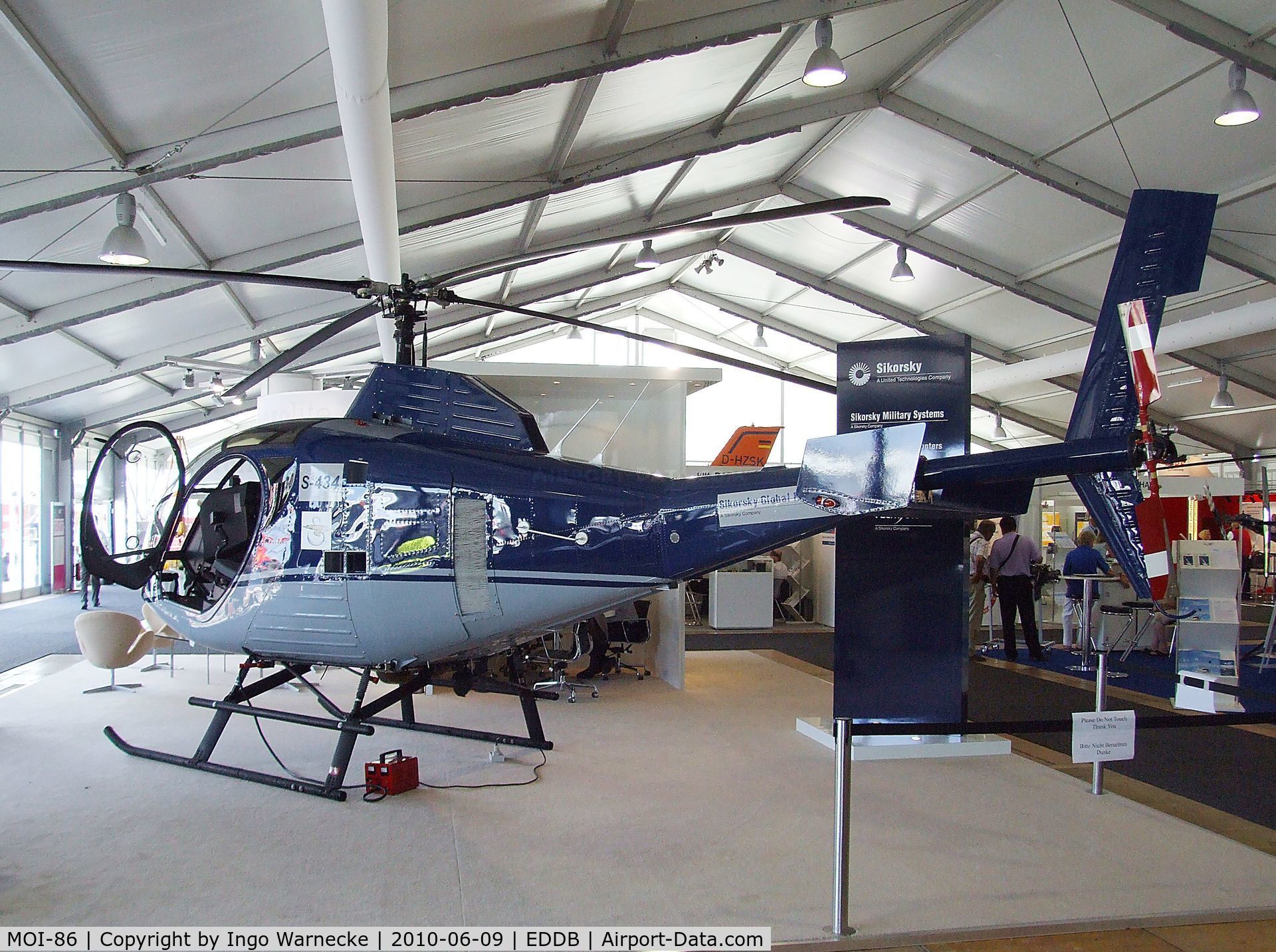 MOI-86, Sikorsky / Schweizer S-434 C/N 0086MB, Sikorsky / Schweizer S-434 of the Saudi Ministry of the Interior at ILA 2010, Berlin