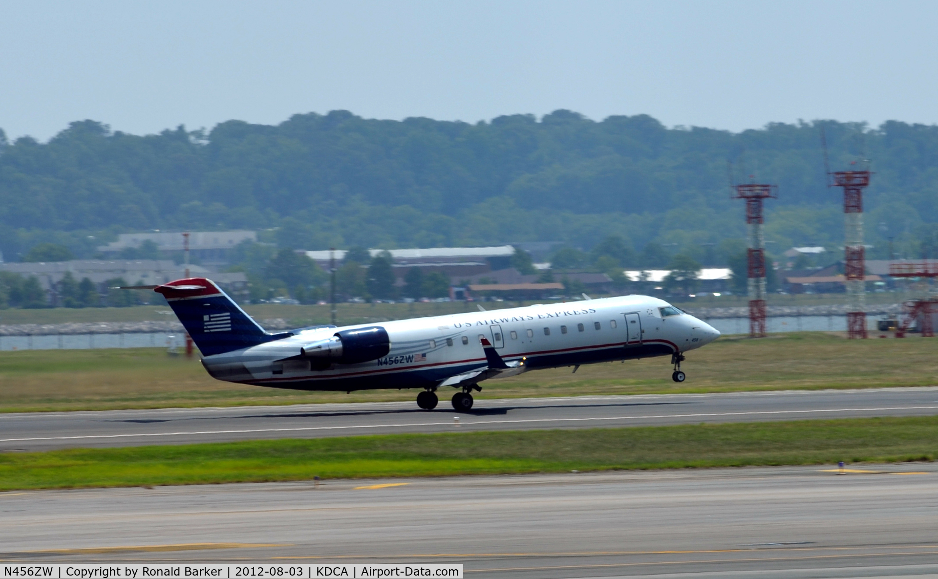 N456ZW, 2003 Bombardier CRJ-200LR (CL-600-2B19) C/N 7849, Takeoff DCA