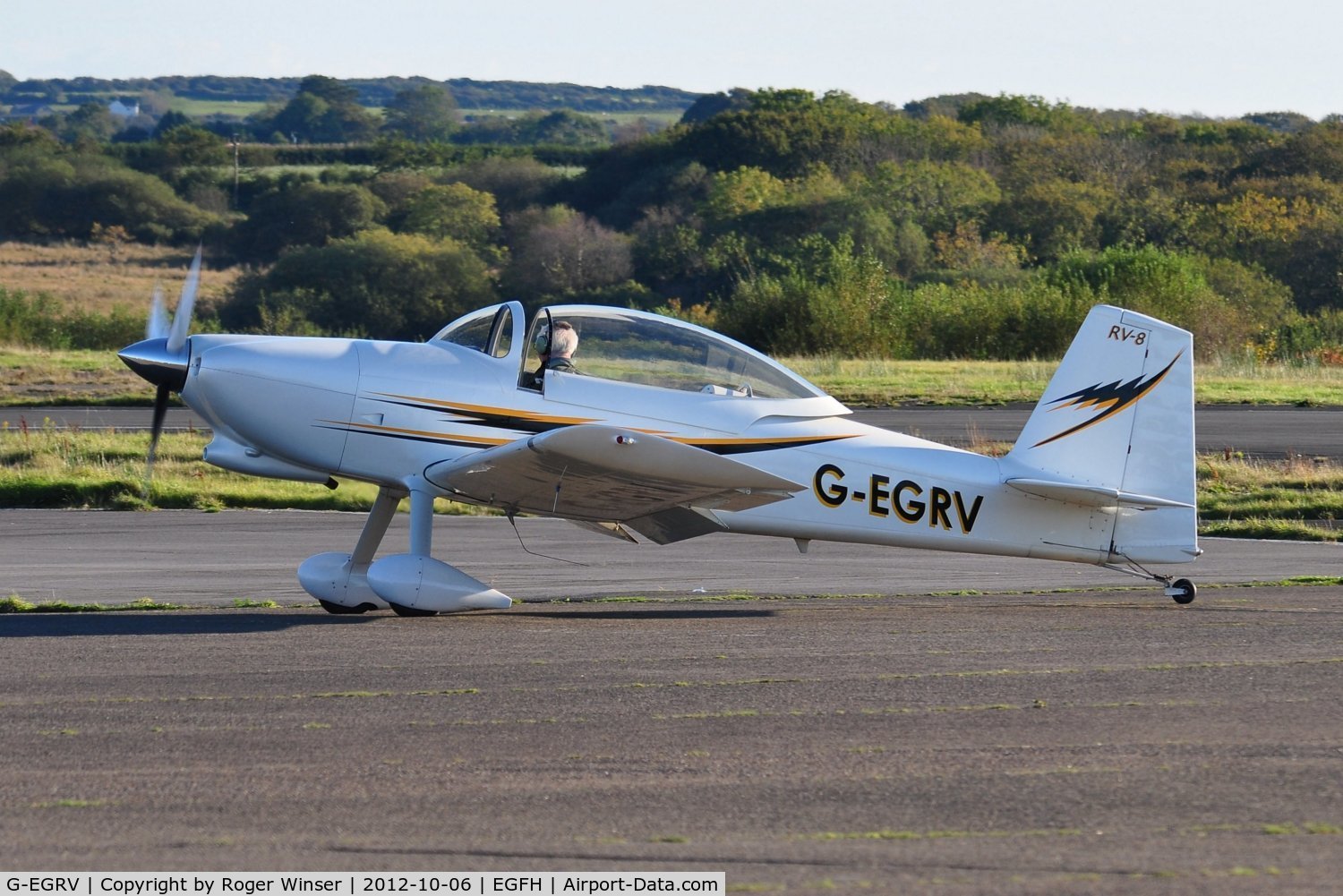 G-EGRV, 2007 Vans RV-8 C/N PFA 303-13639, Resident RV-8 with wheel spats refitted. Previously registered G-PHMG.
