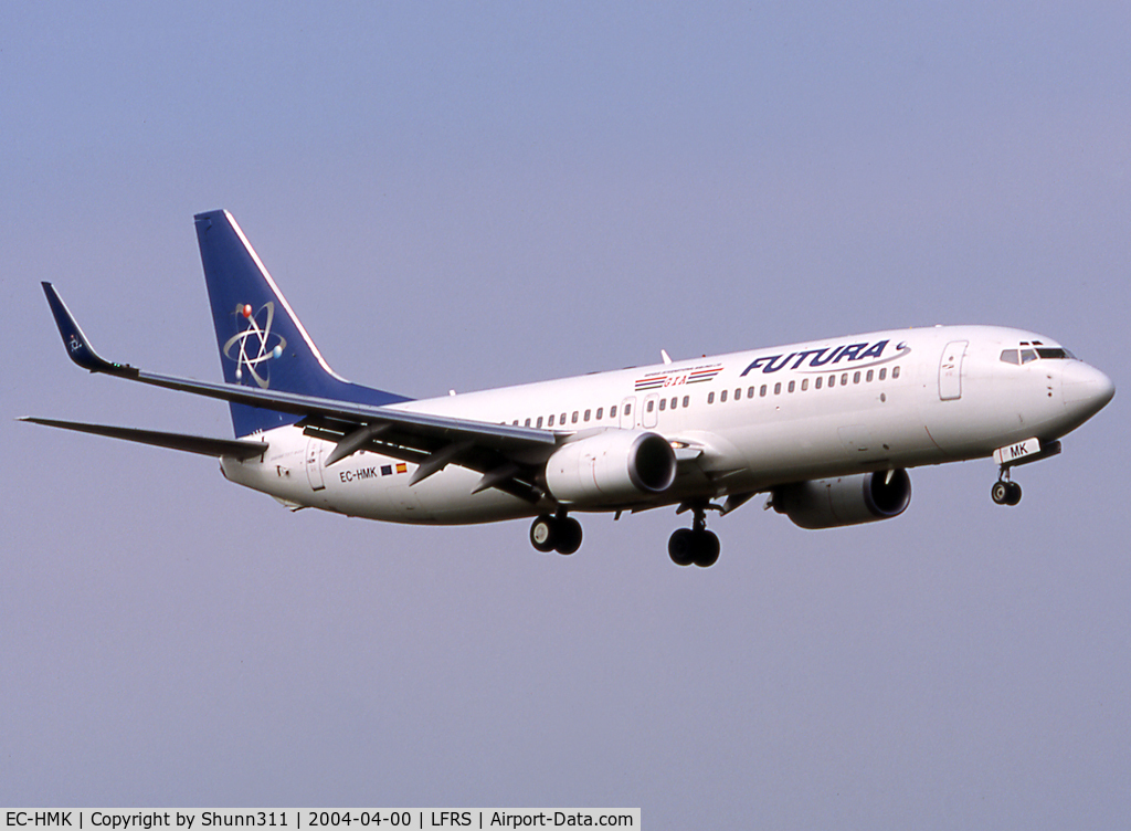 EC-HMK, 2000 Boeing 737-86N C/N 28624, On landing with additional 'Gambia International Airlines' titles