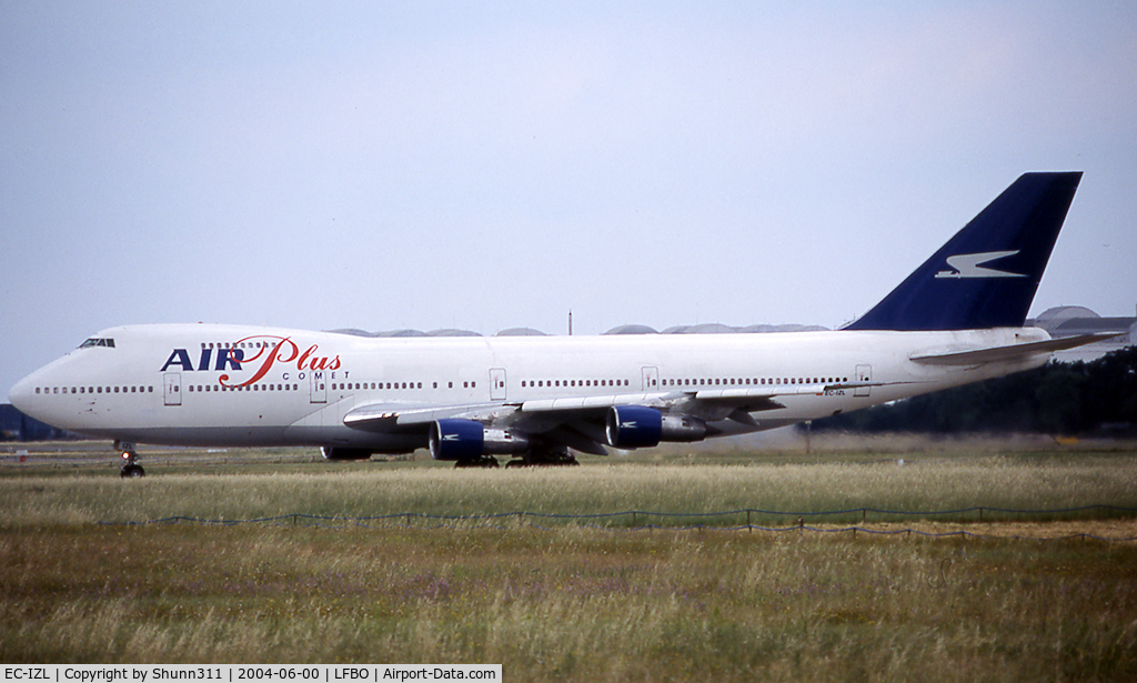 EC-IZL, 1981 Boeing 747-287B C/N 22592, Taxiing holding point rwy 32L for departure...