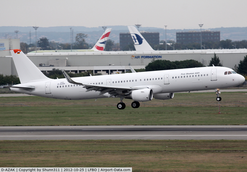 D-AZAK, 2012 Airbus A321-211 C/N 5295, C/n 5295 - First A321NEO