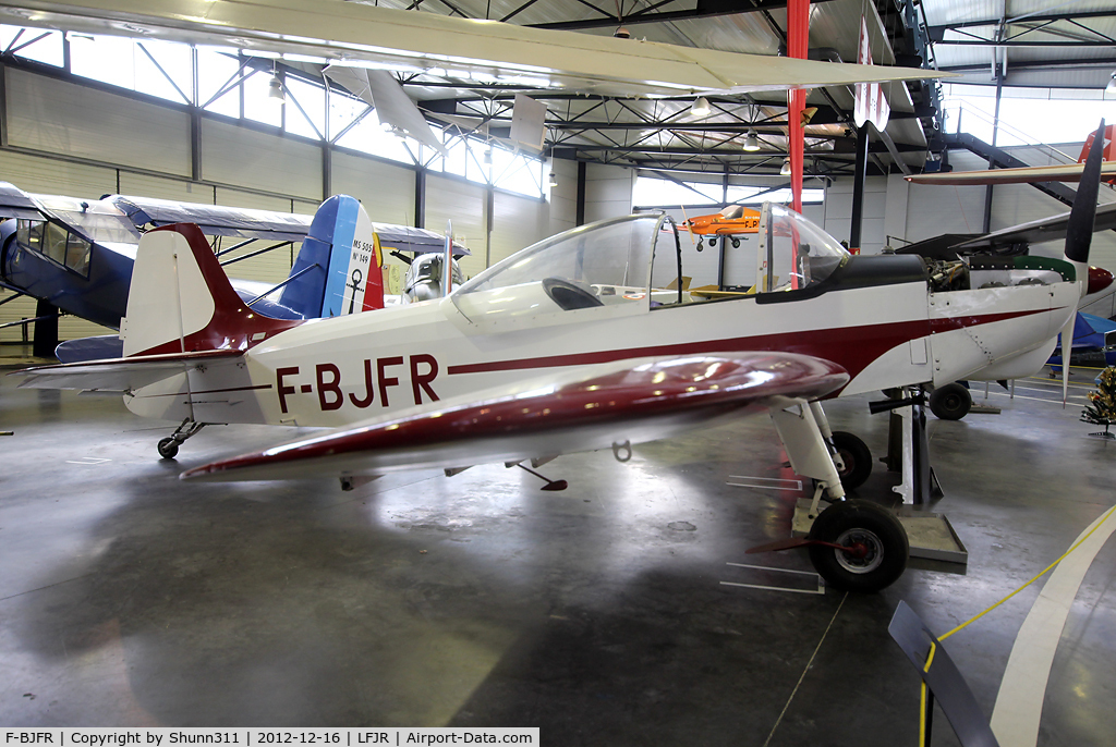 F-BJFR, Scintex CP-301C-1 Emeraude C/N 547, Hangared inside Angers-Marcé Museum... Aircraft flying...