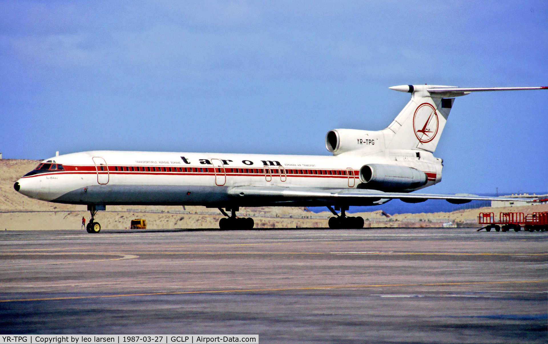 Aircraft YR-TPG (1978 Tupolev Tu-154B-1 C/N 78A262) Photo by leo larsen  (Photo ID: AC863576)