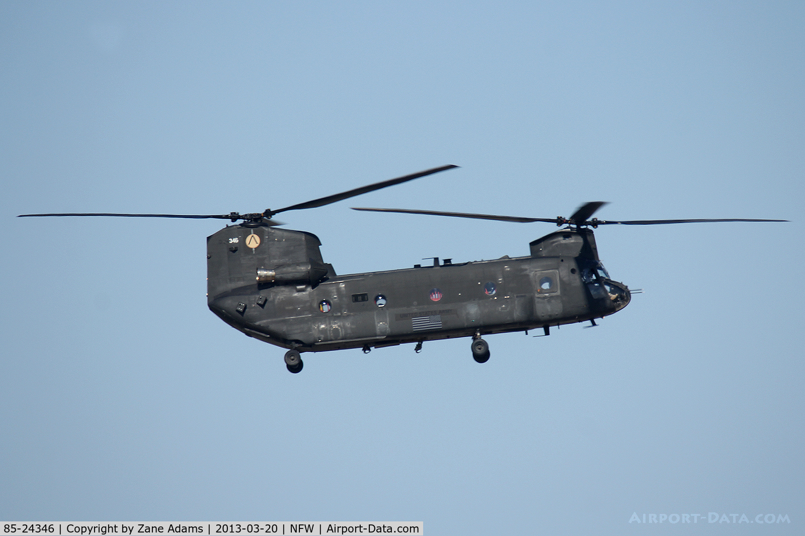 85-24346, 1985 Boeing CH-47D Chinook C/N M.3116, US Army Chinook landing at NAS Fort Worth
