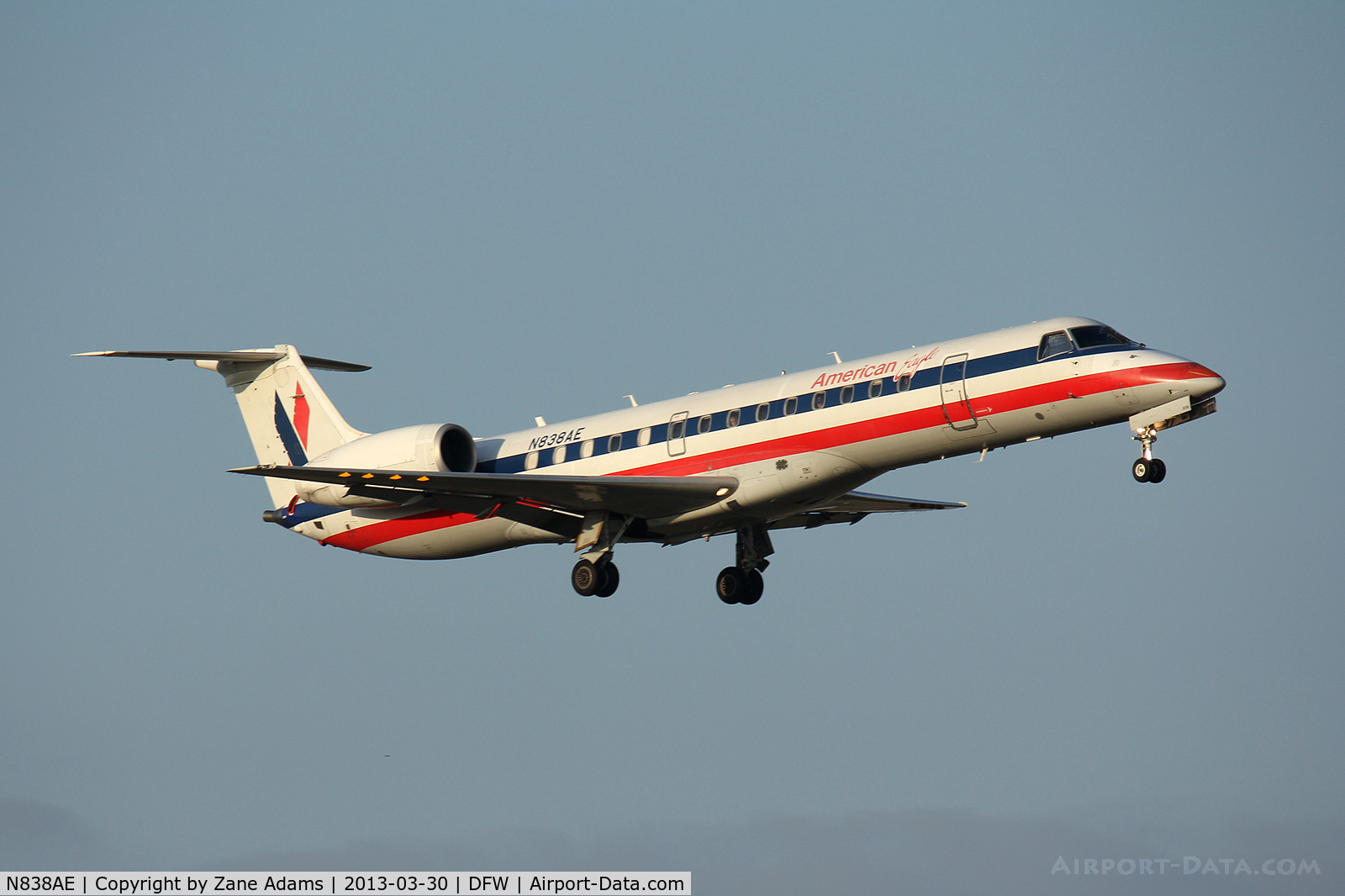 N838AE, 2002 Embraer ERJ-140LR (EMB-135KL) C/N 145651, Landing at DFW Airport
