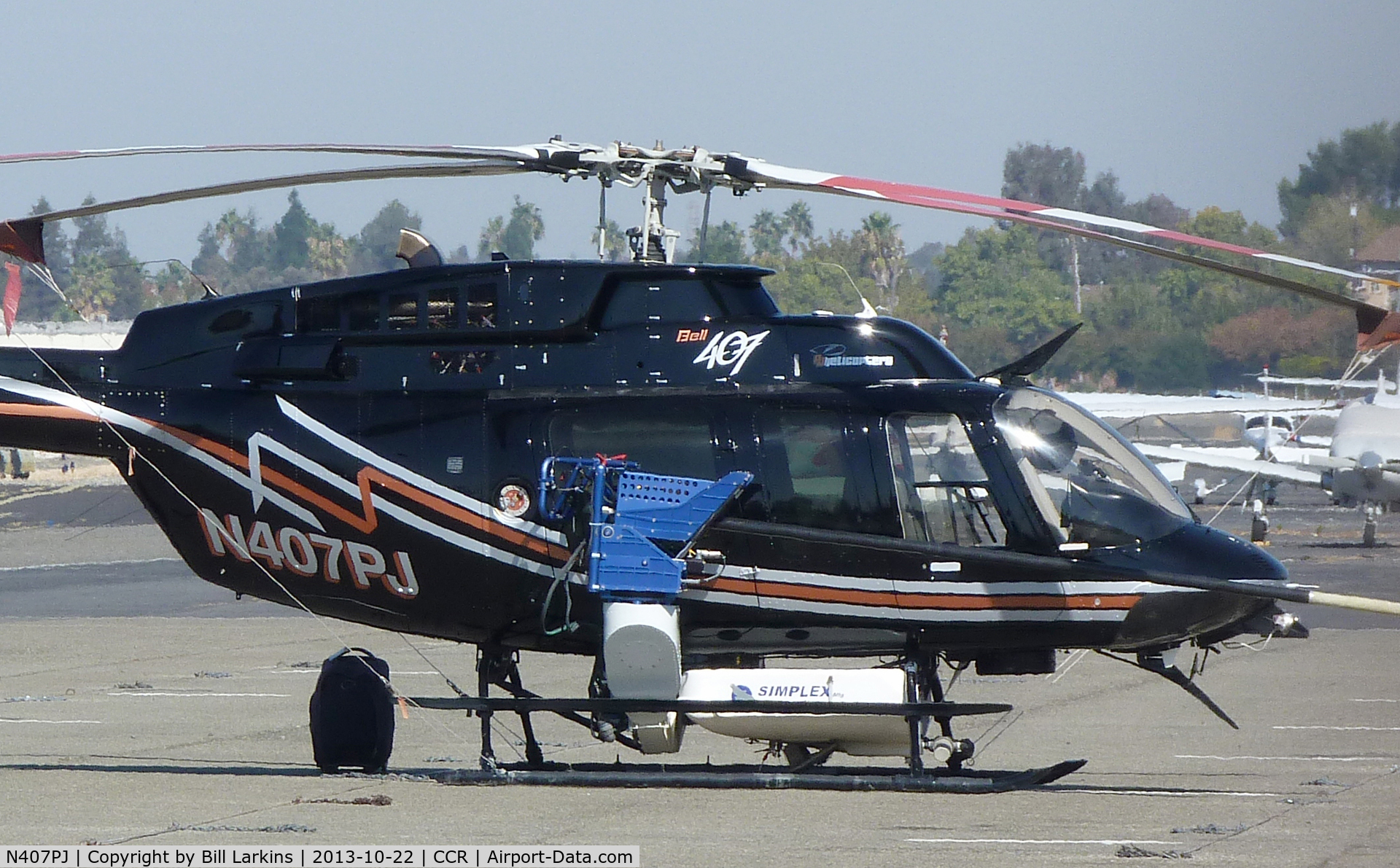 N407PJ, 2001 Bell 407 C/N 53469, Closeup of modification.
