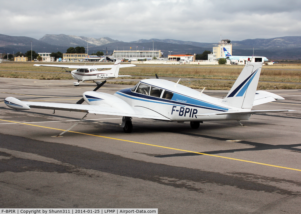 F-BPIR, 1967 Piper PA-30-160 B Twin Comanche C/N 30-1412, Parked at the Airclub...