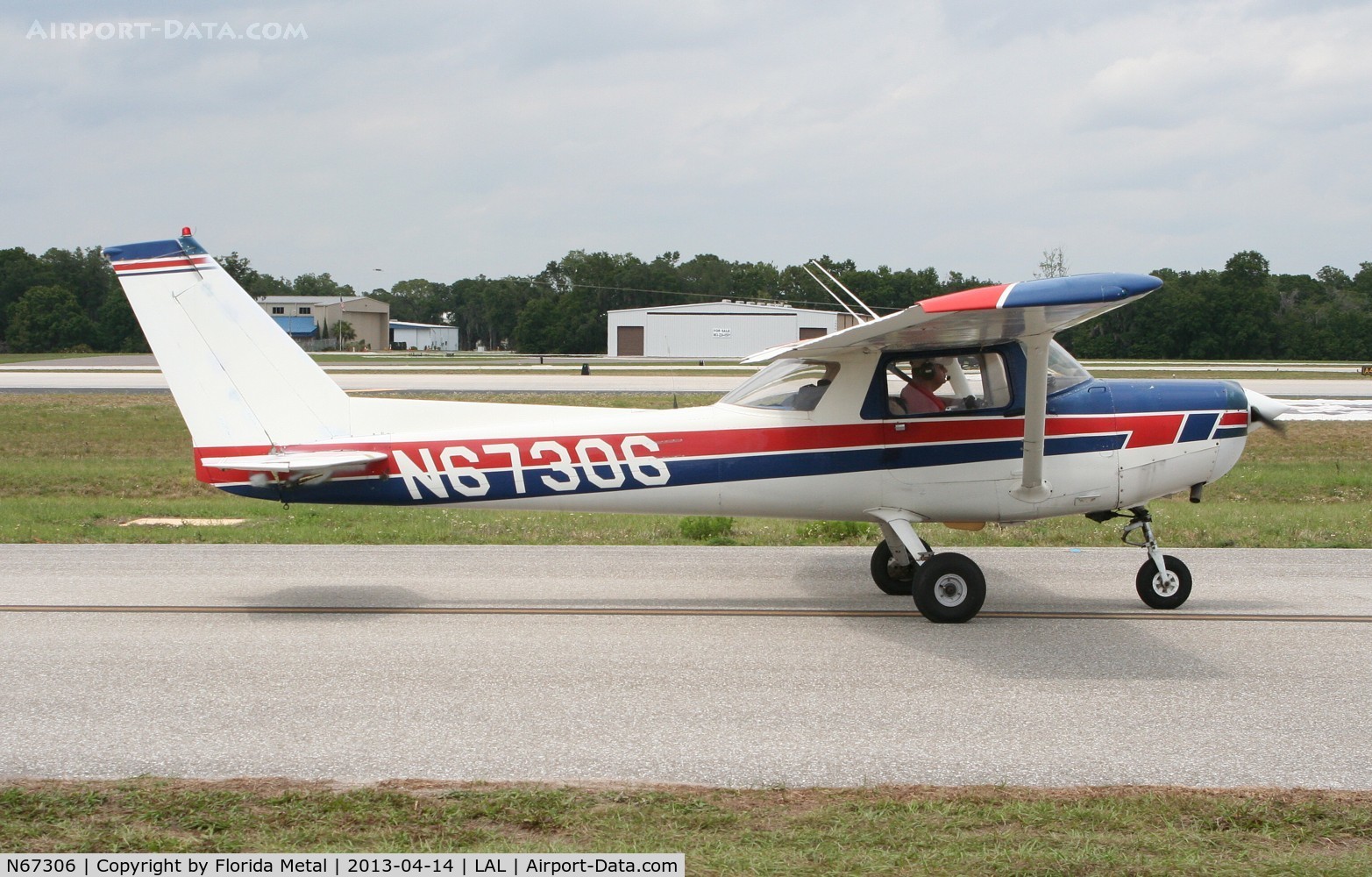 N67306, 1978 Cessna 152 C/N 15281738, Cessna 152 at Sun N fun