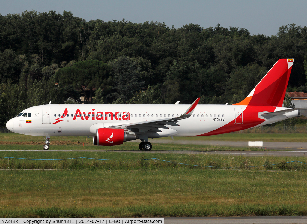 N724BK, 2014 Airbus A320-214 C/N 6153, Delivery day...