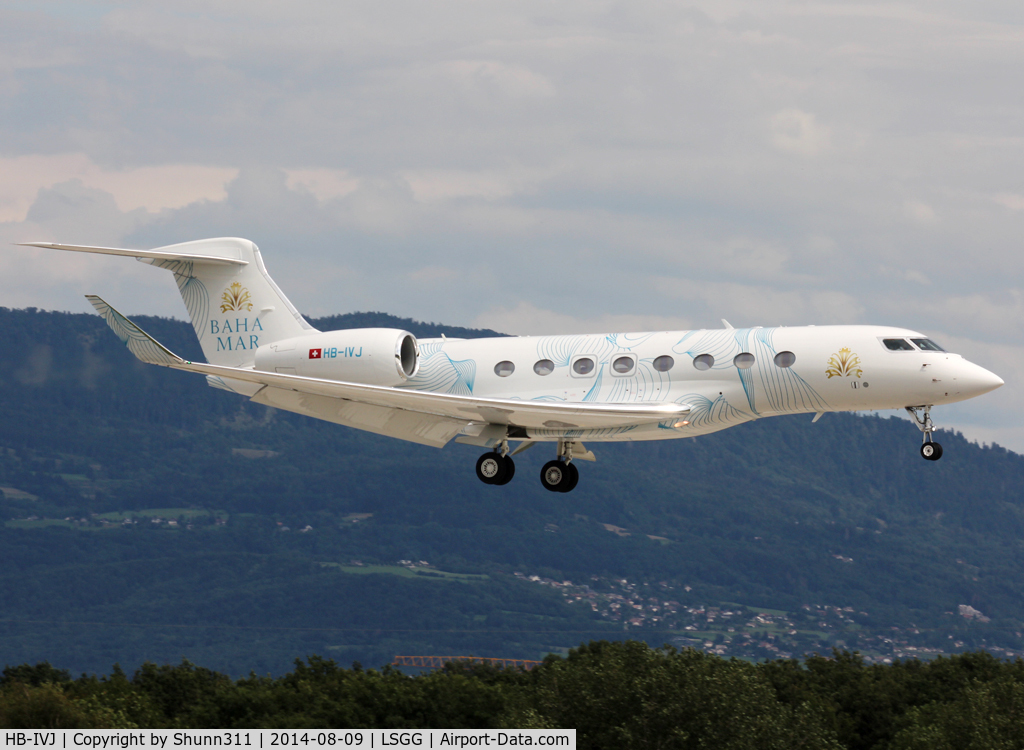 HB-IVJ, 2013 Gulfstream Aerospace G650 (G-VI) C/N 6062, Landing rwy 23