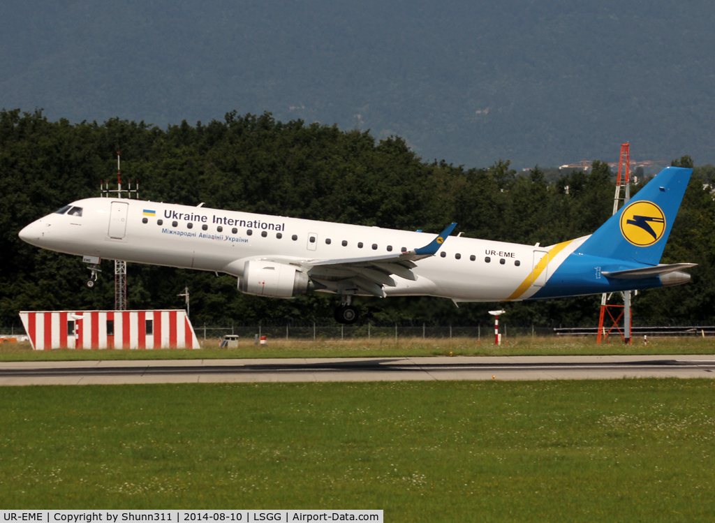 UR-EME, 2013 Embraer 190STD (ERJ-190-100) C/N 19000614, Landing rwy 23