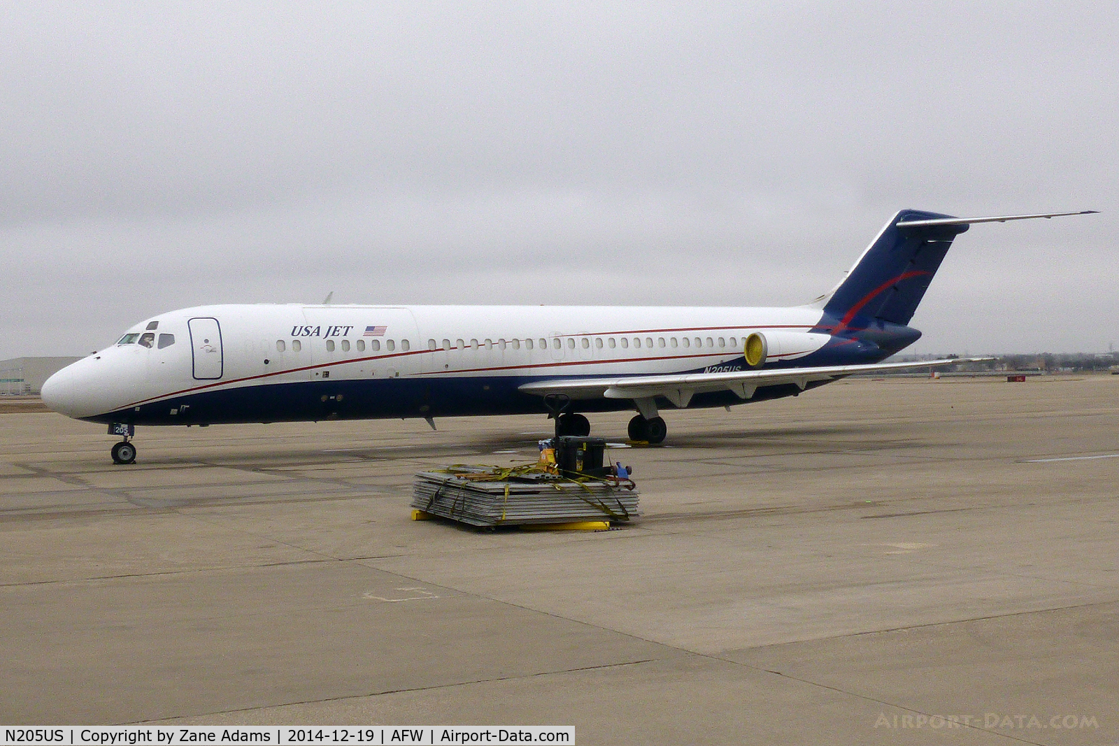 N205US, 1976 McDonnell Douglas DC-9-32F C/N 47690, On the ramp at Alliance Fort Worth.