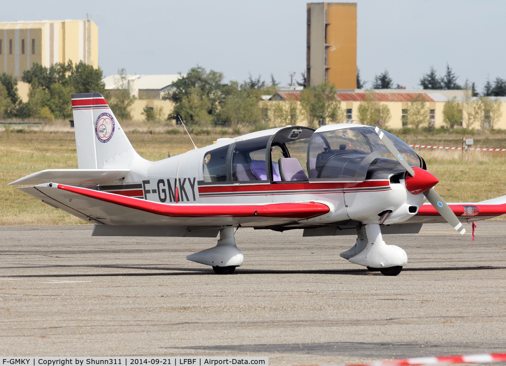 F-GMKY, Robin DR-400-180 Regent C/N 2210, Participant of the LFBF Airshow 2014 - Demo aircraft