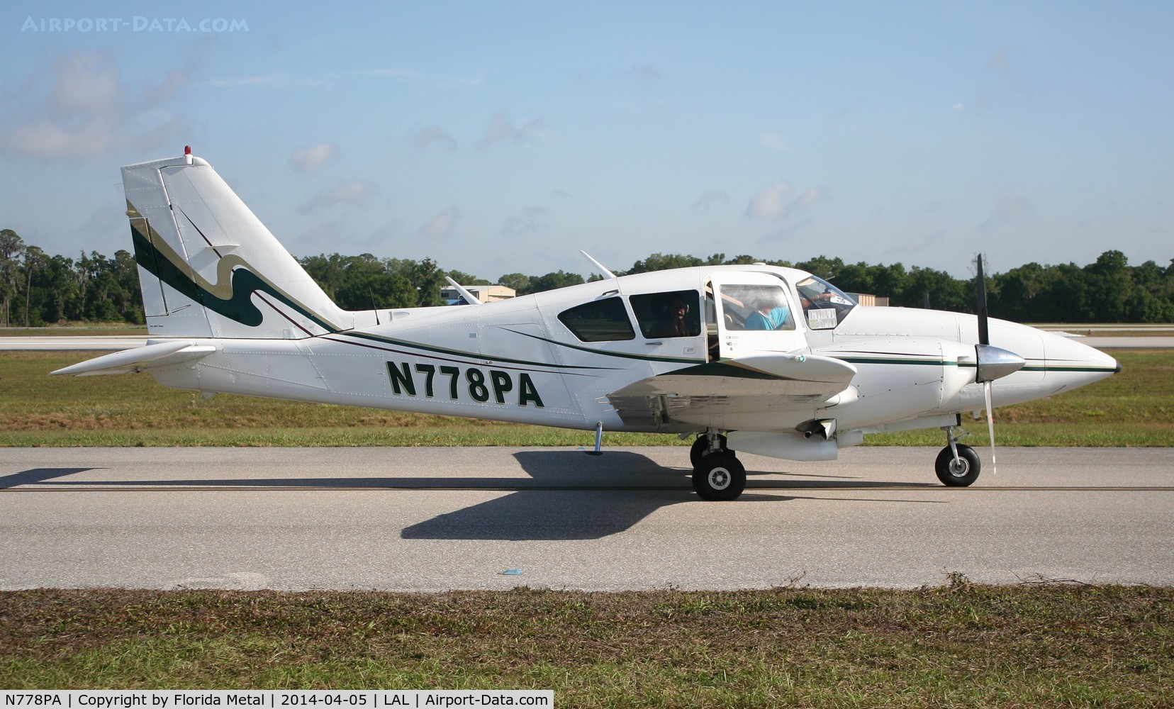 N778PA, 1977 Piper PA-23-250 C/N 27-7854053, PA-23 Aztec