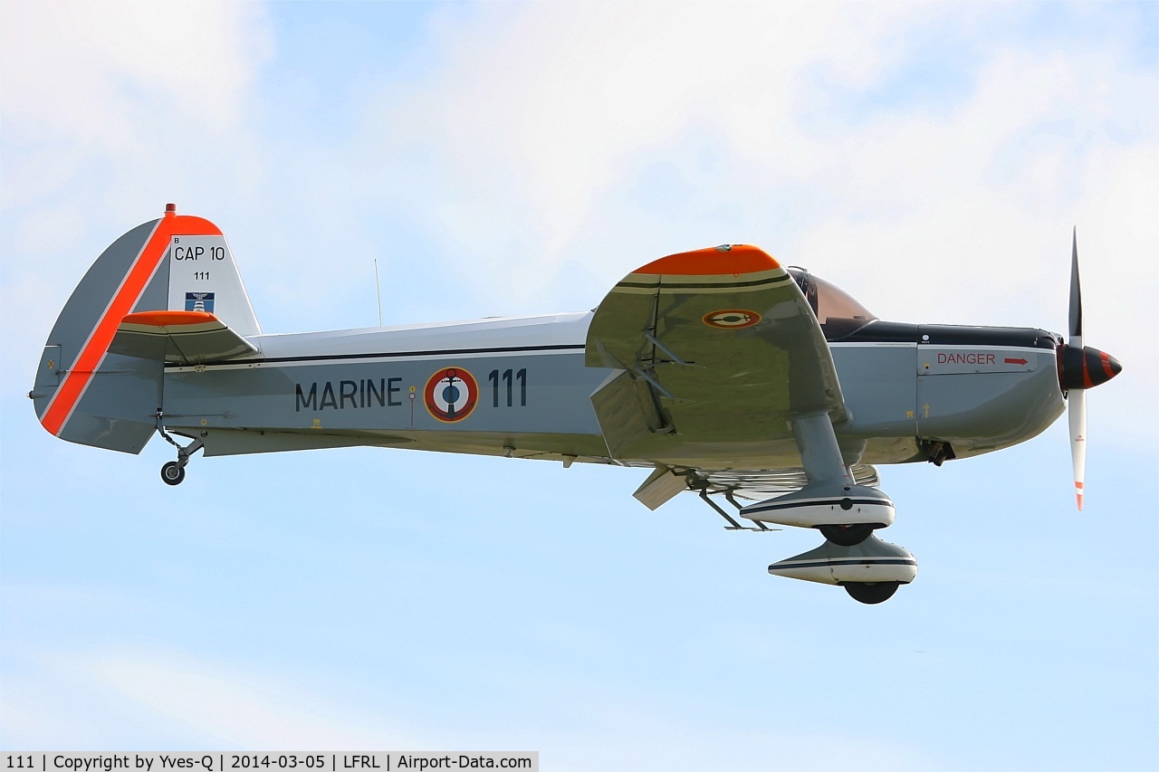 111, Mudry CAP-10B C/N 111, Mudry CAP-10B, Short approach rwy 23, Lanvéoc-Poulmic Naval Air Base (LFRL)