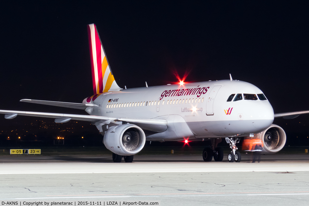 D-AKNS, 2000 Airbus A319-112 C/N 1277, Ready for Engine start