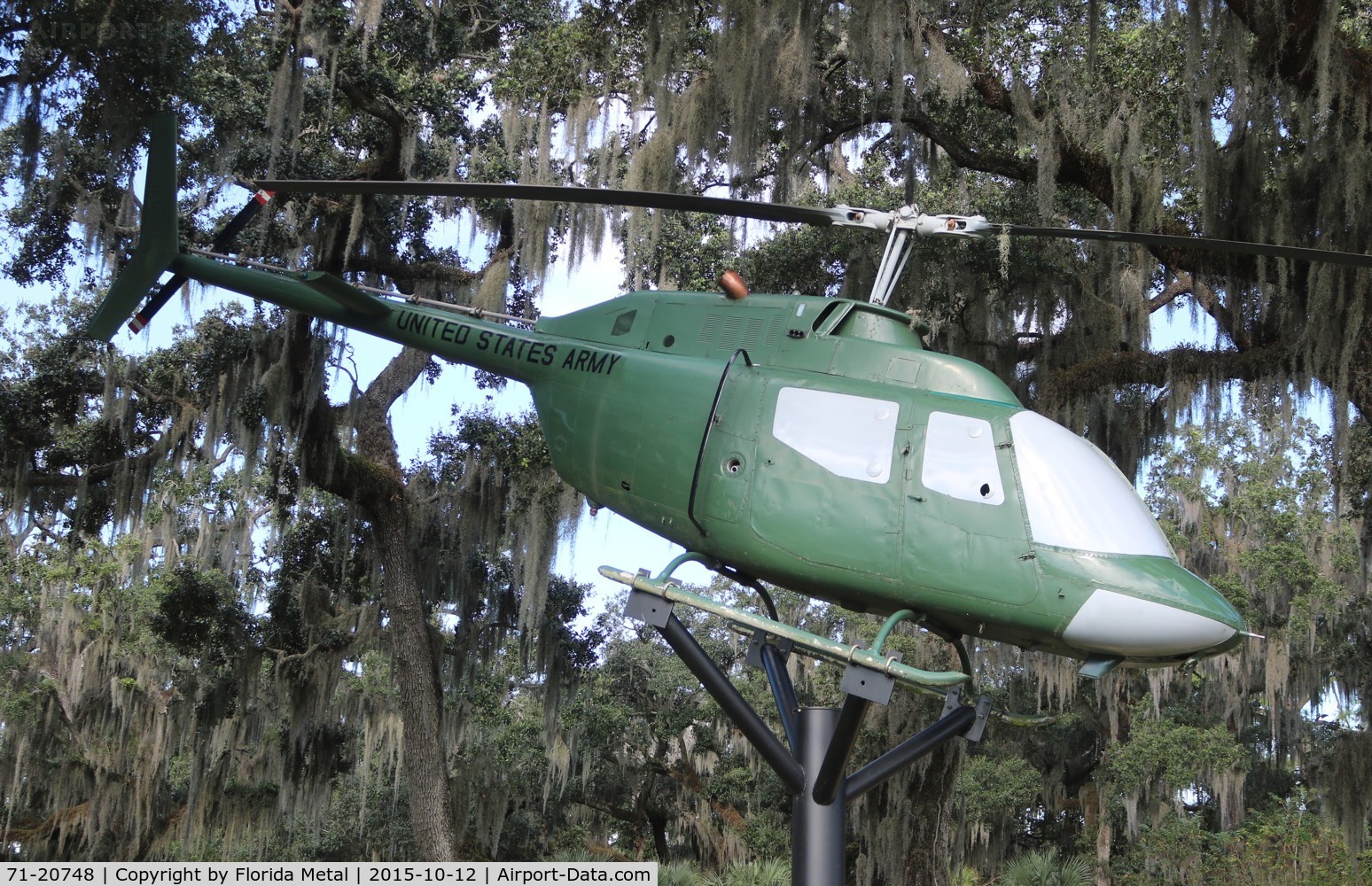 71-20748, 1971 Bell OH-58A Kiowa C/N 41609, OH-58A Kiowa at Tampa Veterans Park