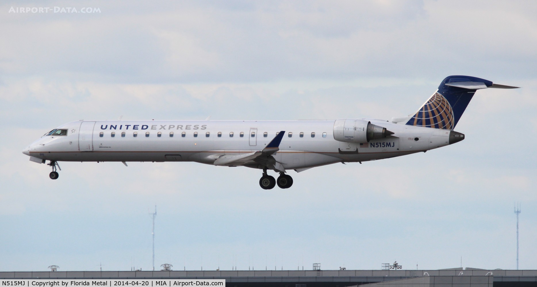 N515MJ, 2003 Bombardier CRJ-700 (CL-600-2C10) Regional Jet C/N 10117, United Express