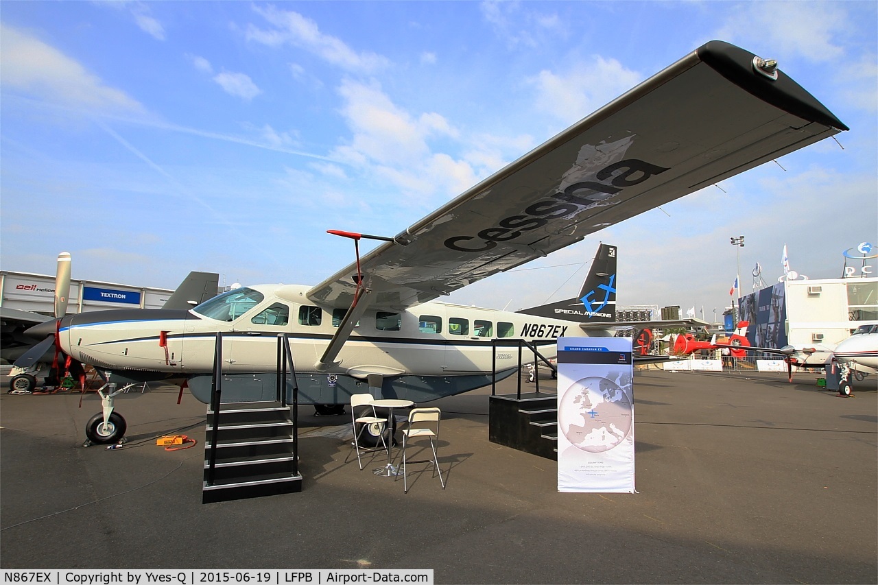 N867EX, 2014 Cessna 208B Grand Caravan EX C/N 208B5162, Cessna 208B Grand Caravan EX, Static display, Paris-Le Bourget (LFPB-LBG) Air show 2015