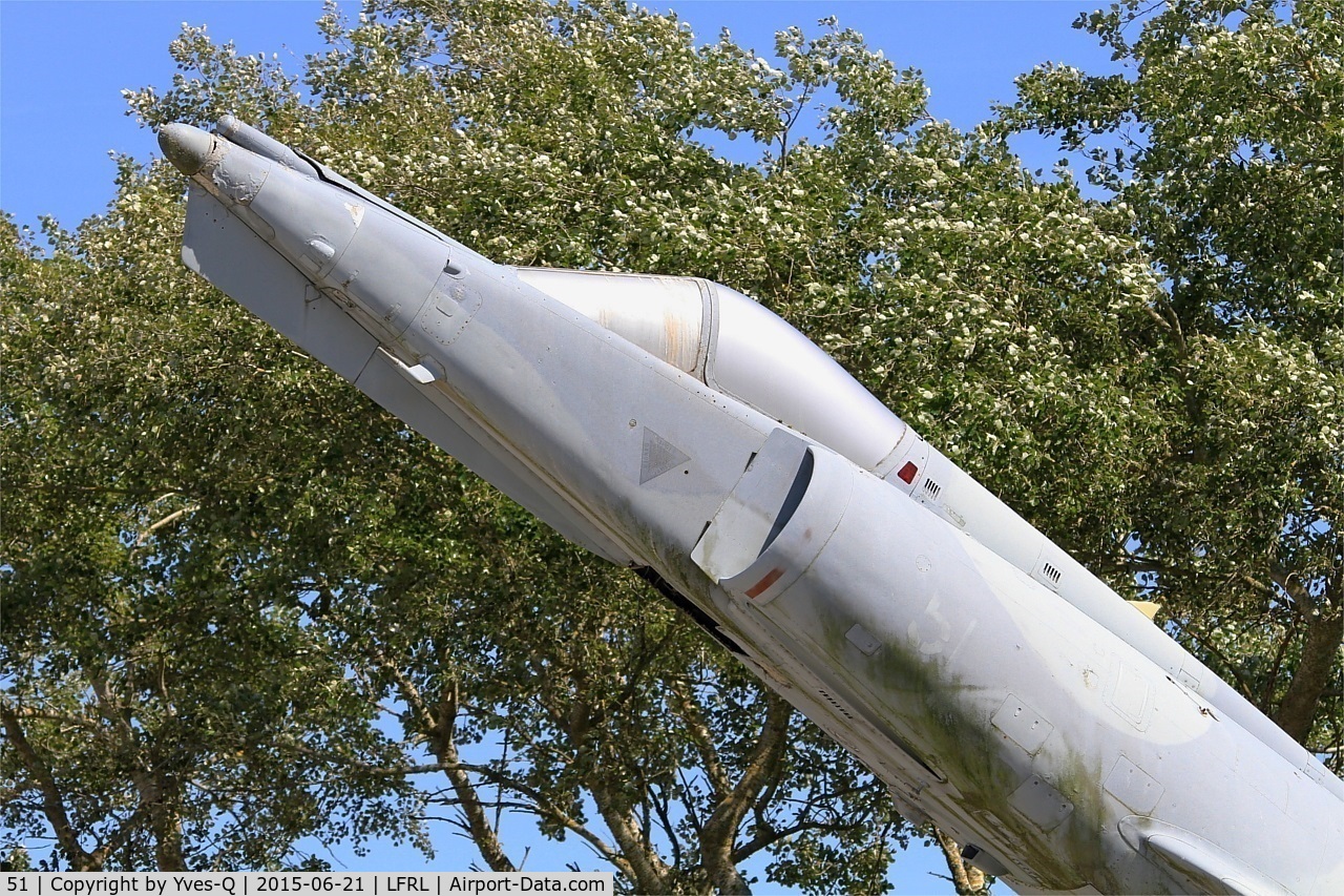 51, Dassault Etendard IV.M C/N 51, Dassault Dassault Etendard IV M, Preserved at Lanvéoc-Poulmic Naval Air Base (LFRL) Open day in june 2015
