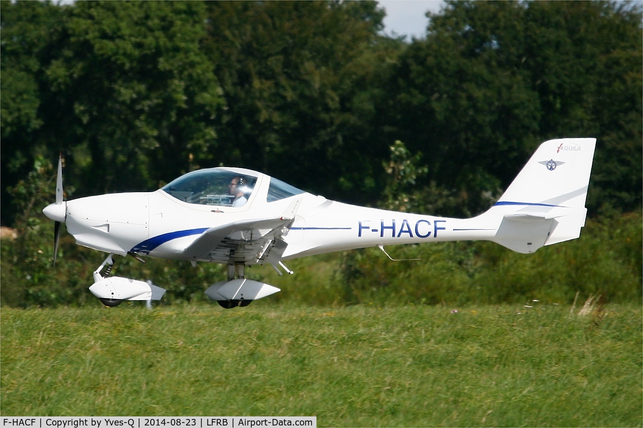 F-HACF, Aquila A210 (AT01) C/N AT01-125, Aquila A210 (AT01), Landing rwy 25L, Brest-Bretagne airport (LFRB-BES)
