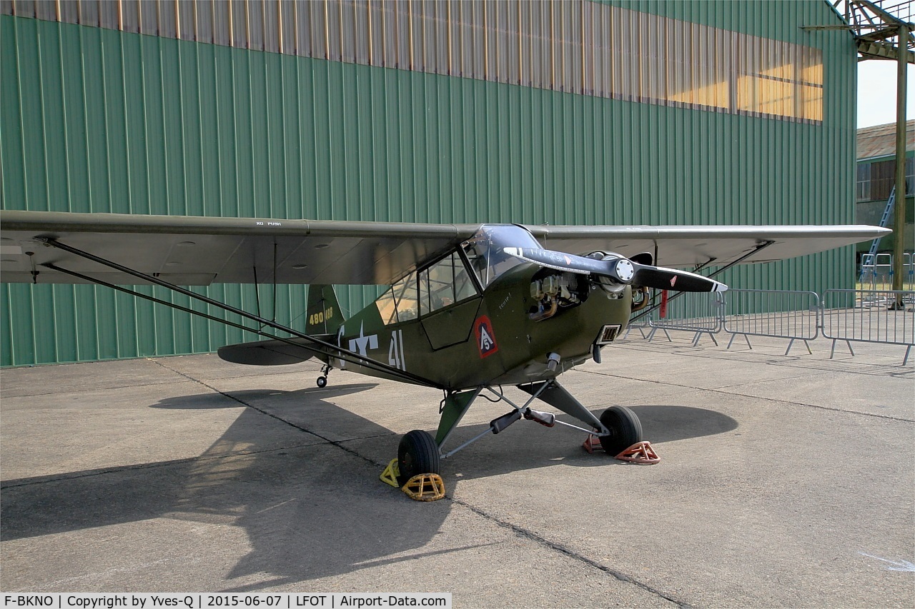 F-BKNO, 1944 Piper L-4J Grasshopper (J3C-65D) C/N 12784, Piper L-4J Grasshopper, Static display, Tours-St Symphorien Air Base 705 (LFOT-TUF) Open day 2015