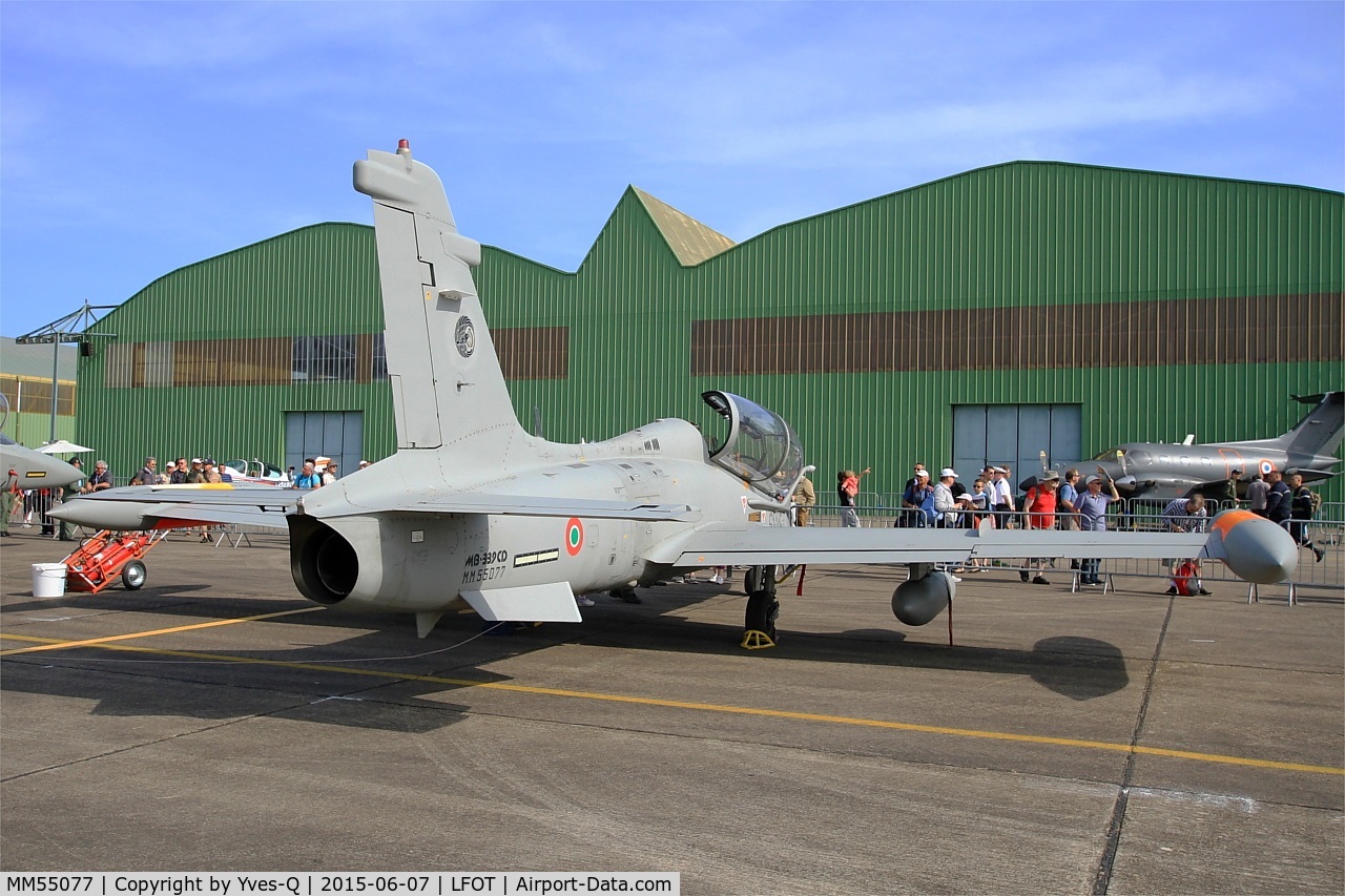 MM55077, Aermacchi MB-339CD C/N 213/CD016, Italian Air Force Aermacchi MB-339CD, Static display, Tours-St Symphorien Air Base 705 (LFOT-TUF) Open day 2015