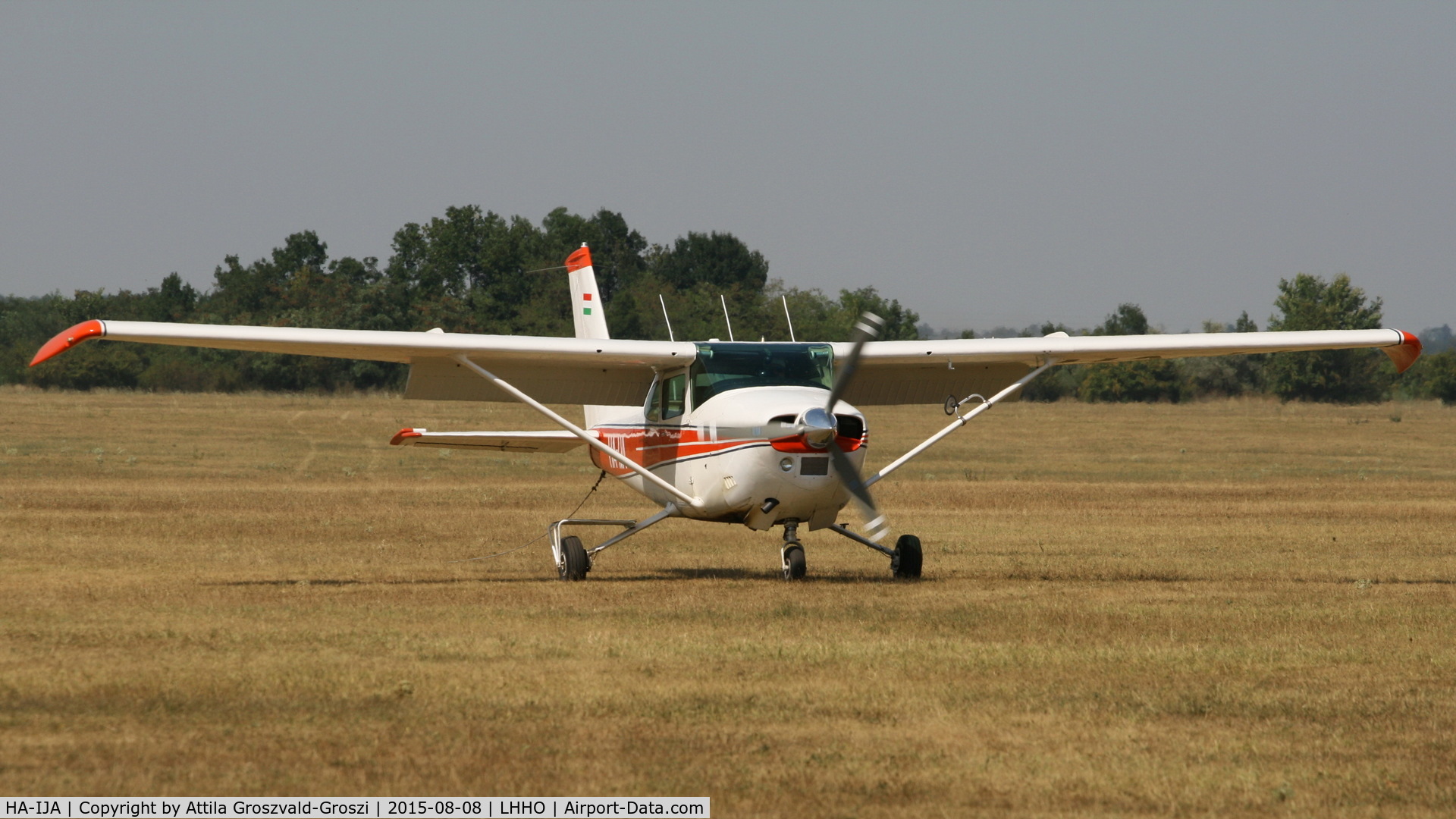 HA-IJA, 1972 Cessna 182P Skylane Skylane C/N 18261398, Hajdúszoboszló Airport, Hungary - 60. Hungary Gliding National Championship and third Civis Thermal Cup, 2015
