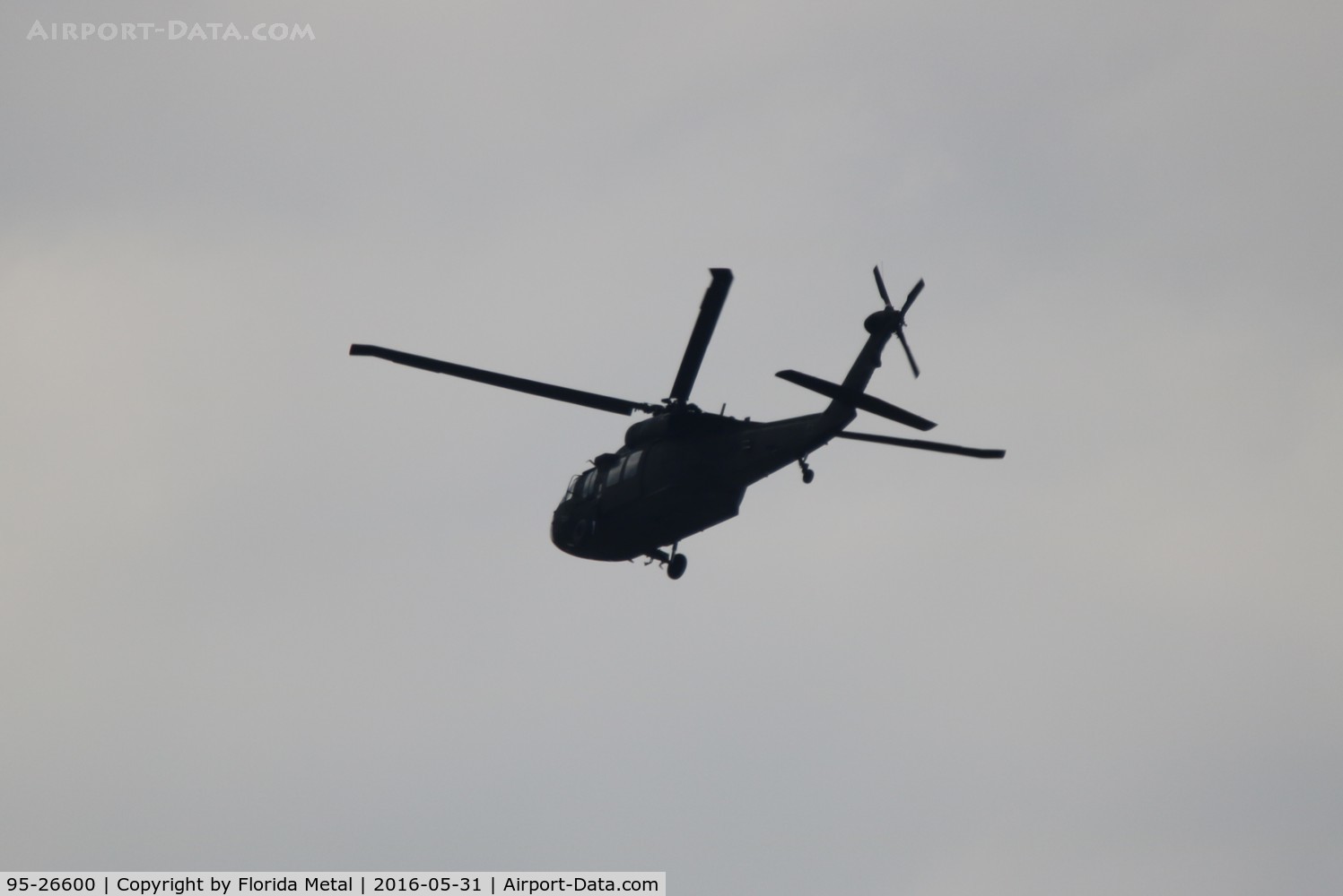 95-26600, 1995 Sikorsky UH-60L Black Hawk C/N 70-2117, UH-60L overflying Atlanta