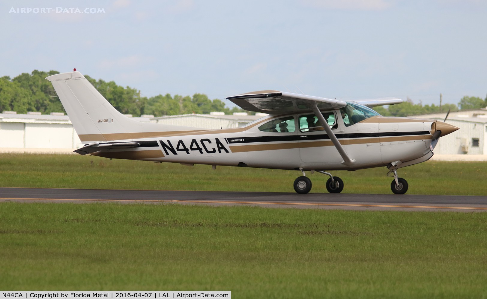 N44CA, 1980 Cessna R182 Skylane RG C/N R18201556, Cessna R182 Skylane
