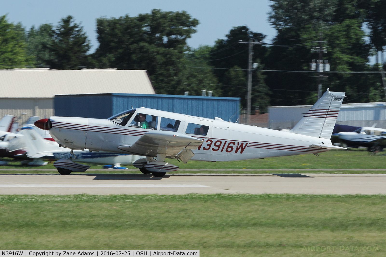 N3916W, 1967 Piper PA-32-260 Cherokee Six Cherokee Six C/N 32-919, At the 2016 EAA AirVenture - Oshkosh, Wisconsin