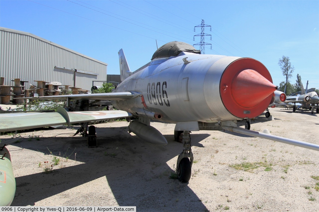 0906, Mikoyan-Gurevich MiG-21F-13 C/N 741906, Mikoyan-Gurevich MiG-21F-13, Les Amis de la 5ème Escadre Museum, Orange