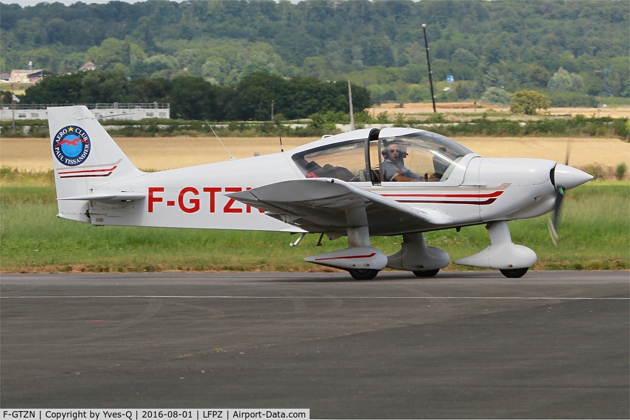 F-GTZN, 2000 Robin HR-200-120B C/N 351, Robin HR-200-120B, Taxiing, , Saint-Cyr-l'École Airfield (LFPZ-XZB)