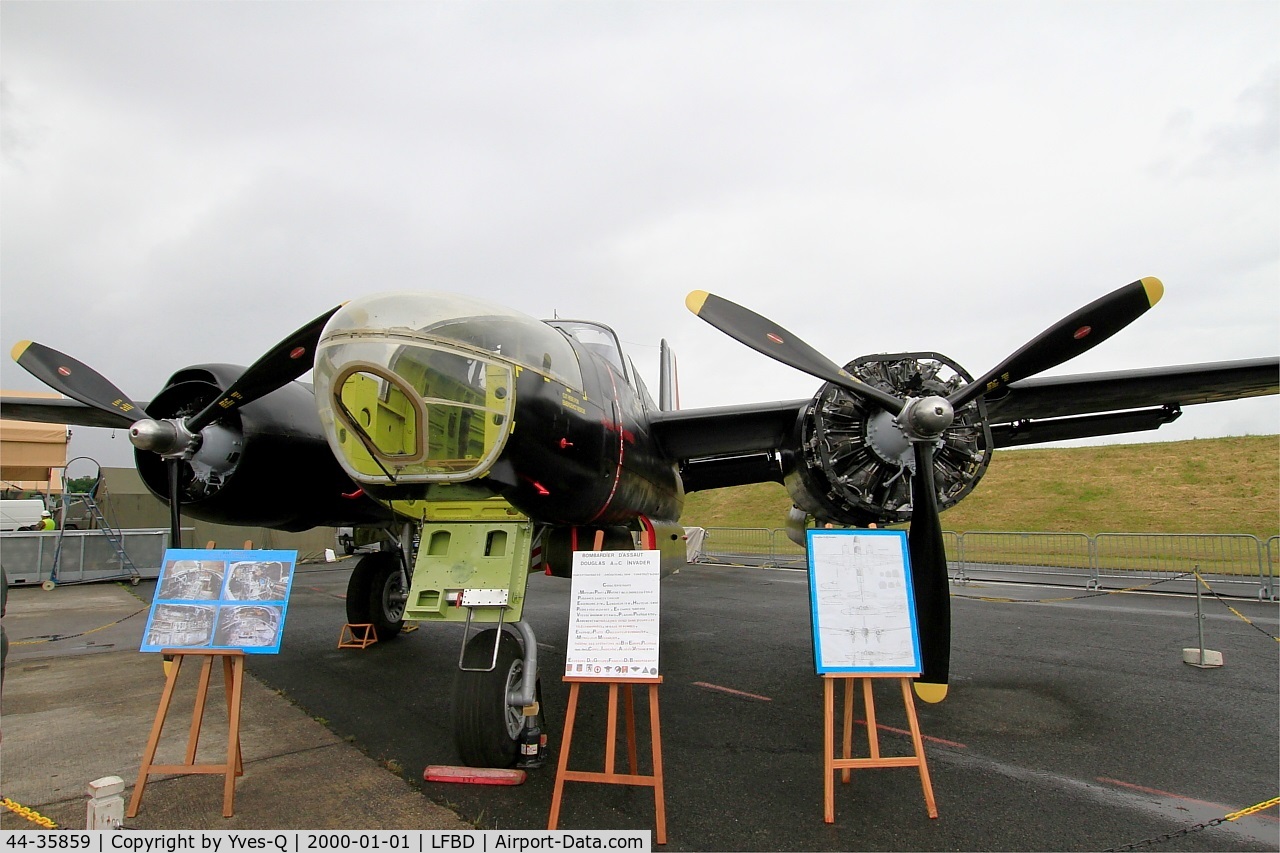 44-35859, 1945 Douglas B-26C Invader C/N 29138, Douglas B-26C Invader, Preserved at C.A.E.A museum, Bordeaux-Merignac Air base 106 (LFBD-BOD)