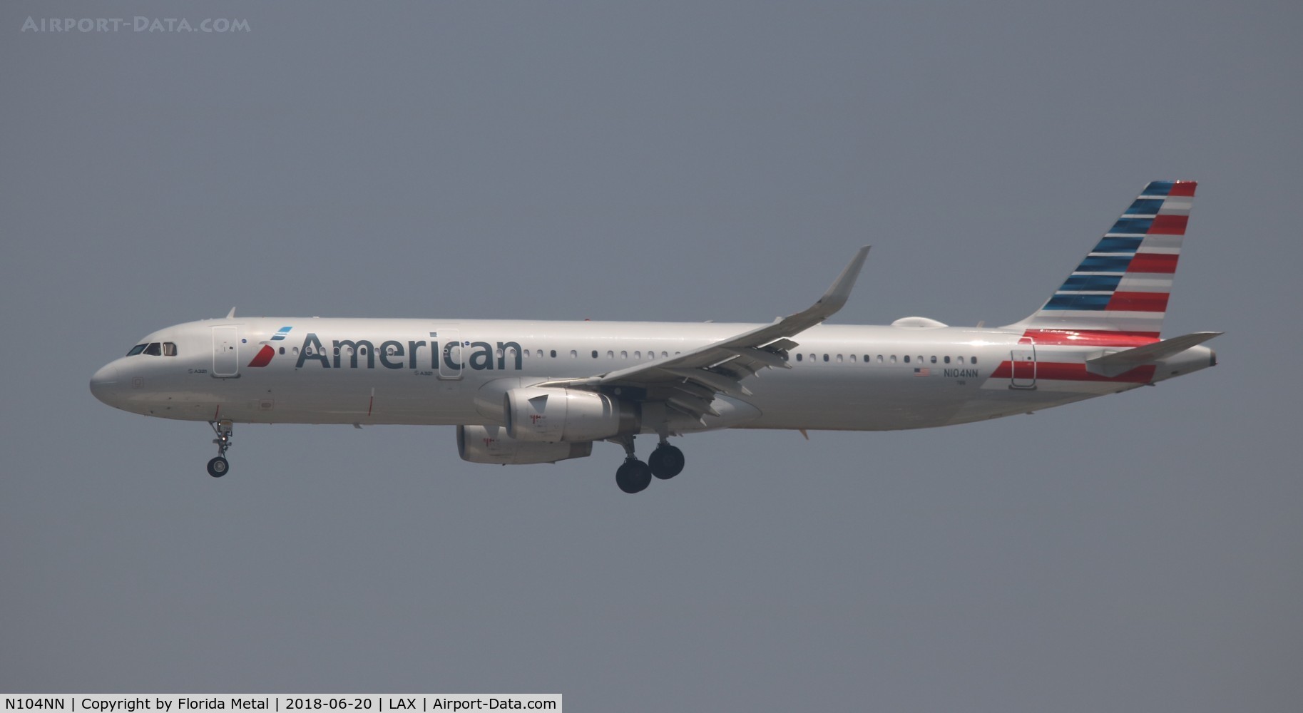 N104NN, 2013 Airbus A321-231 C/N 5895, American
