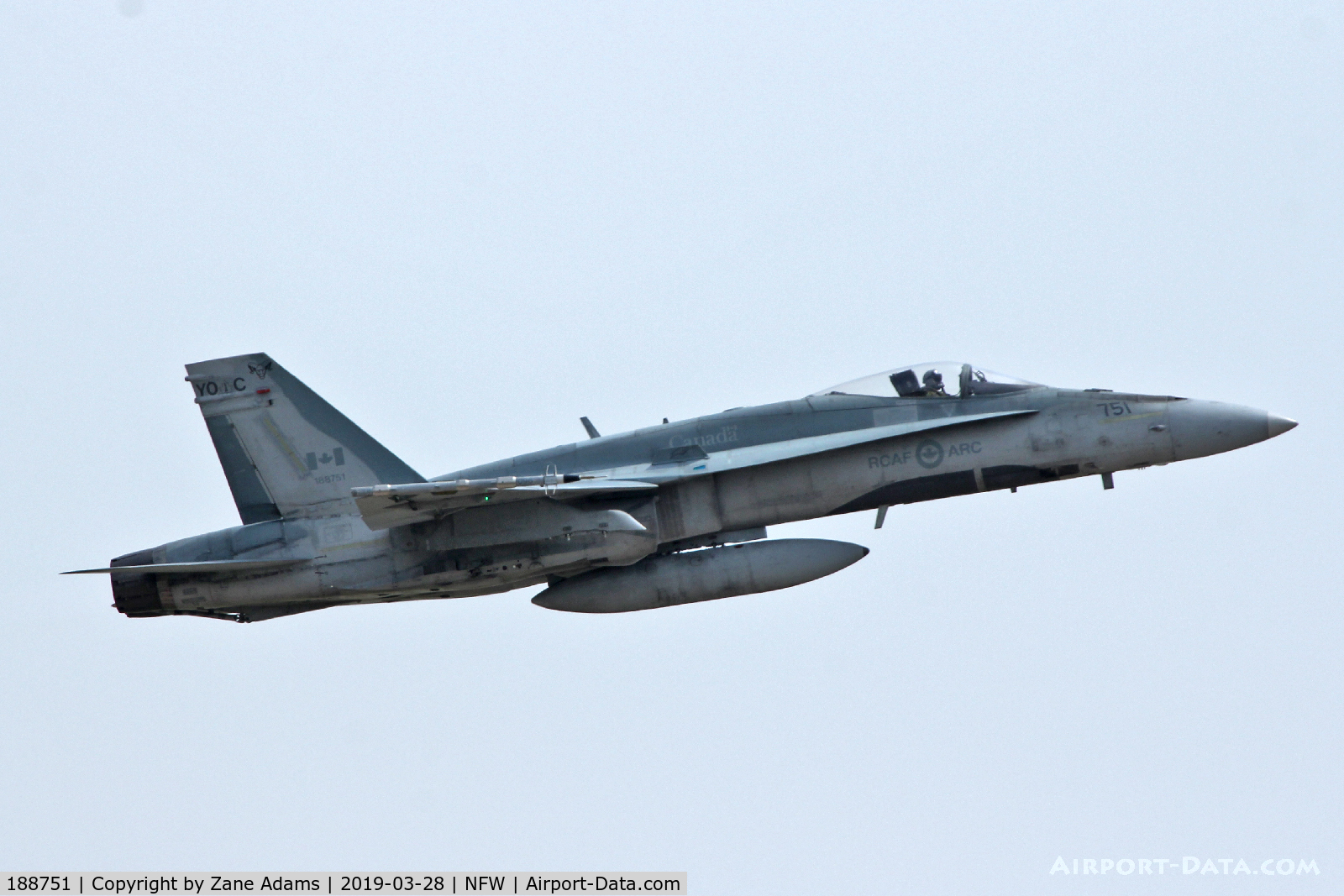 188751, McDonnell Douglas CF-188A Hornet C/N 0362/A303, Departing NAS Fort Worth