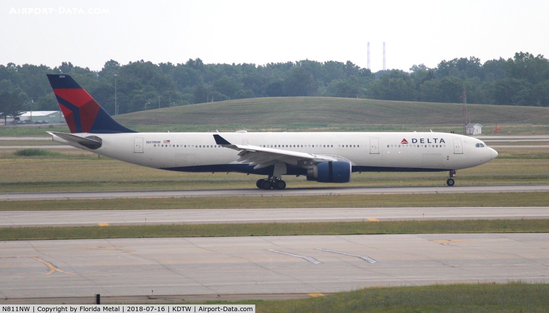 N811NW, 2005 Airbus A330-323 C/N 0690, Delta