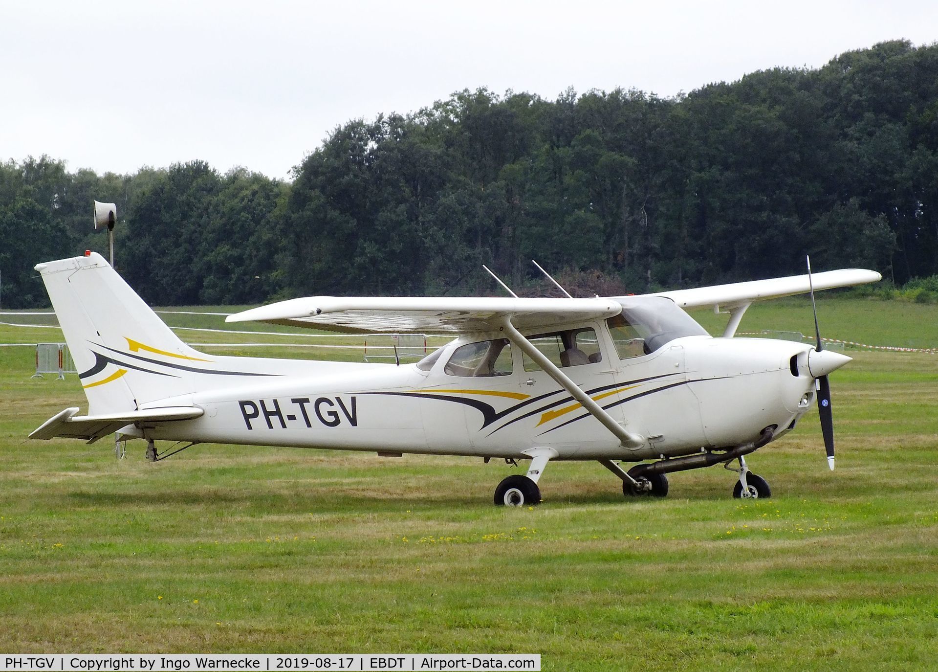 PH-TGV, Reims F172N Skyhawk C/N 1640, Cessna (Reims) F172N at the 2019 Fly-in at Diest/Schaffen airfield