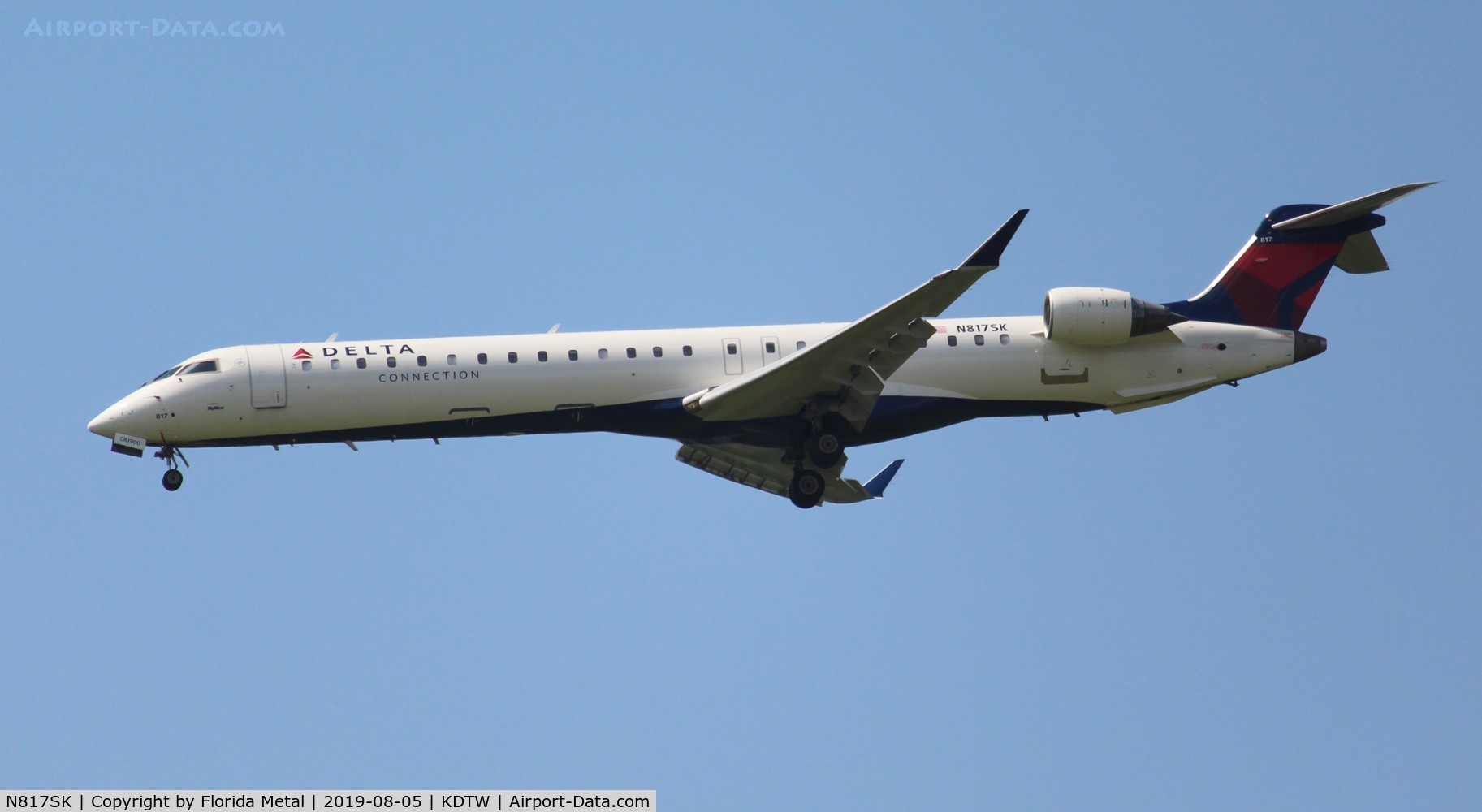 N817SK, 2006 Bombardier CRJ-900ER (CL-600-2D24) C/N 15107, Delta Connection