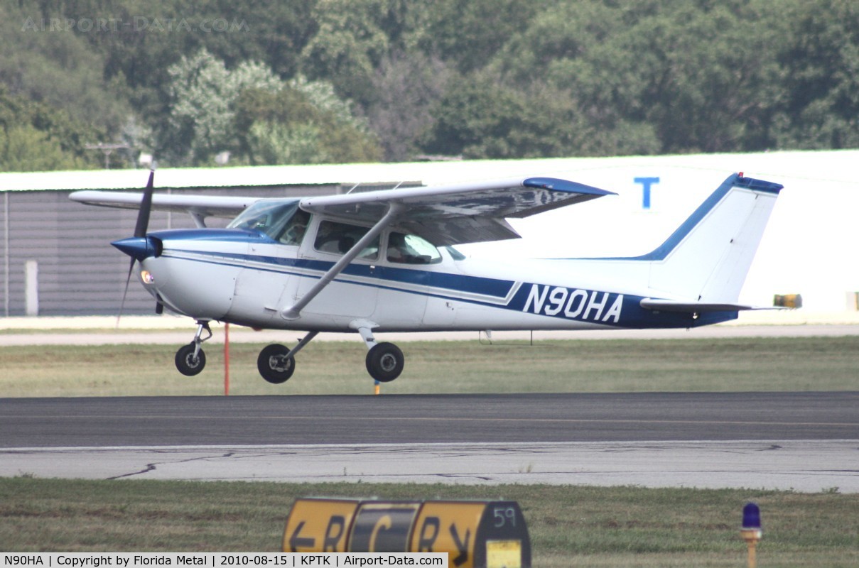 N90HA, 1979 Cessna 172N C/N 17272658, Pontiac 2010