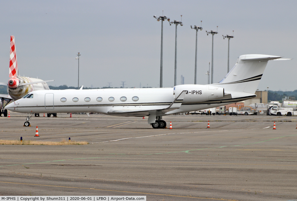 M-IPHS, 2009 Gulfstream Aerospace GV-SP (G550) C/N 5246, Parked at the General Aviation area...